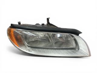 фара правая Volvo V70 3 поколение 2010, 2.0 л., D, D 4204 T, дизель, 6МКПП, ruby red / 454, универсал, передний привод, правый руль