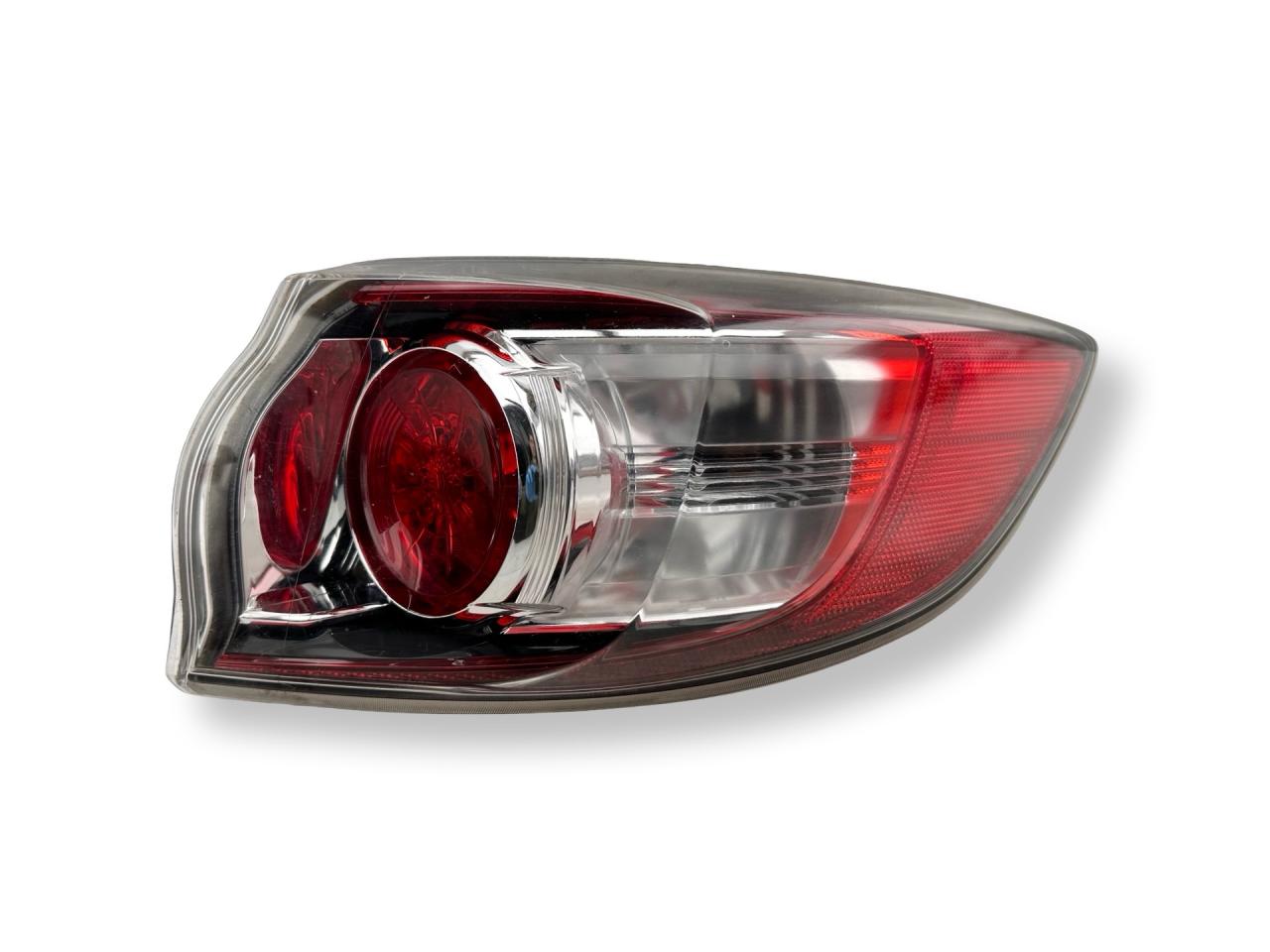 фонарь задний правый Mazda 3 BL 2009, 1.6 л., i, Z6, бензин, 5МКПП, crystal white / 34k, хетчбэк 5 дв., передний привод, правый руль, BBN751150, BCW8-51-150F - фото №1