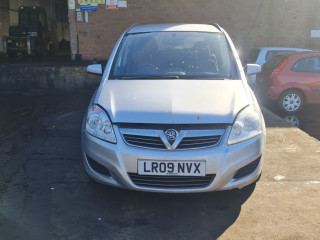 Opel Zafira 2 поколение (B) [рестайлинг]