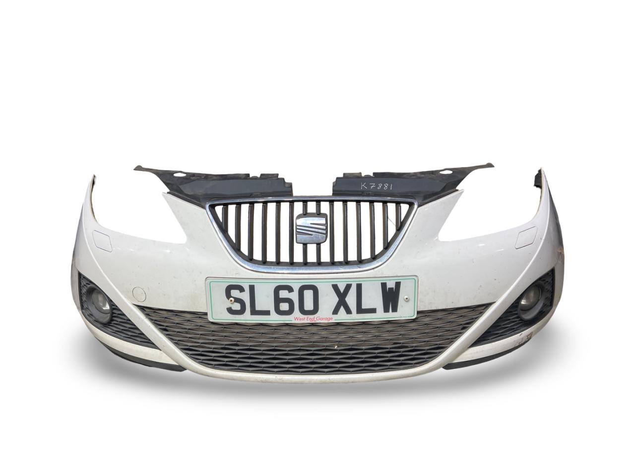 бампер передний SEAT Ibiza 4 поколение 6J 2010, 1.6 л., TDi, CAYC, дизель, 5МКПП, candyweiss / lb9a, универсал, передний привод, правый руль - фото №1