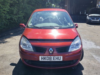 Renault Scenic 2 поколение [рестайлинг]