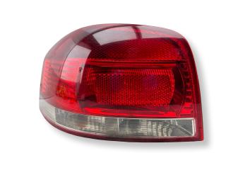 фонарь задний левый Audi A3 8P 2005, 2.0 л., TDi PD, BKD, дизель, 6МКПП, akojasilber / ly7h, хетчбэк 3 дв., передний привод, правый руль, 8P0945095A