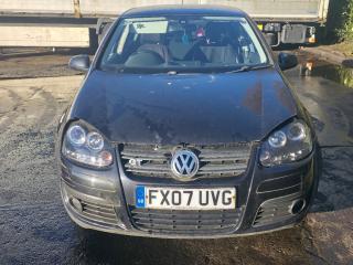 Volkswagen Golf 5 поколение