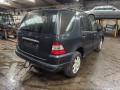прицепное устройство (фаркоп) Mercedes-Benz M-Класс W163 2001, 3.2 л., i, M 112.942, бензин, АКПП, smaragdschwarz / 189, внедорожник 5 дв., полный привод, правый руль - фото №7