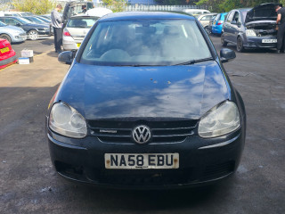 Volkswagen Golf 5 поколение