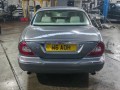 накладка двери (крышки) багажника Jaguar XJ 3 поколение X350 2003, 3.0 л., i, AJ-V6, бензин, АКПП, quartz / lhk, седан, задний привод, правый руль, 2W93-13550-DDW - фото №14