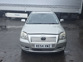 Toyota Avensis 2 поколение (T250)
