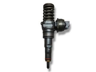 форсунка Volkswagen Golf 5 поколение 2007, 1.9 л., TDi PD, BXE, дизель, 5МКПП, bluegraphit / lc5f, хетчбэк 5 дв., передний привод, правый руль, 038130073AG