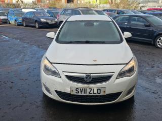 Opel Astra J