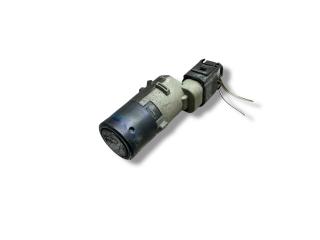 датчик парктроника BMW 7 серия E65/E66/E67 E65 2003, 4.4 л., i, N62 B44, бензин, АКПП, orientblau / 317, седан, задний привод, правый руль, 6906446