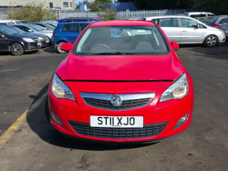 Opel Astra J