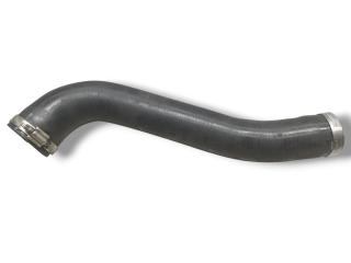 патрубок интеркулера Chrysler Grand Voyager 5 поколение RT 2008, 2.8 л., CRD, ENS, дизель, АКПП, brilliant black crystal / pxr, минивэн, передний привод, правый руль, 04809883AB