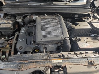 двигатель Hyundai Santa Fe 2 поколение (CM) [рестайлинг] CM 2009, 2.2 л., CRDi, D4EB, дизель, 5МКПП, black / 2z, внедорожник 5 дв., полный привод, правый руль, D4EB