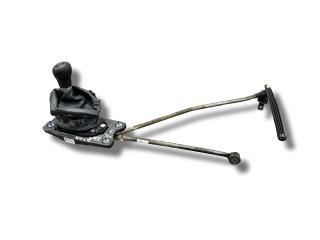 кулиса Audi Q5 8R 2010, 2.0 л., TDi, CGLB, дизель, 6МКПП, quarzgrau / ly7g, внедорожник 5 дв., полный привод, правый руль, 8R0711025C, 8R0711271C