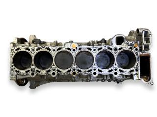 блок цилиндров BMW 5 серия E60/E61 E60 2003, 3.0 л., i, M54 B30 (306S3), бензин, АКПП, titansilber / 354, седан, задний привод, правый руль