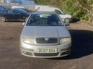 Skoda Fabia 1 поколение [рестайлинг] 6Y