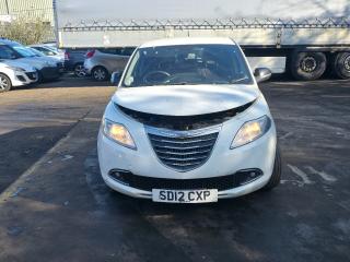 Chrysler Ypsilon 1 поколение