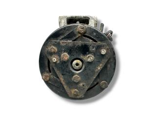 компрессор кондиционера Opel Zafira 2 поколение (B) [рестайлинг] 2010, 1.6 л., i, Z 16 XER, бензин, 5МКПП, argonsilber / 176, минивэн, передний привод, правый руль, 13322147