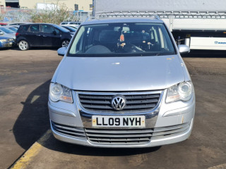 Volkswagen Touran 1 поколение [рестайлинг]