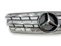решетка радиатора Mercedes-Benz M-Класс W163 [рестайлинг] 2004, 2.7 л., CDi, OM 612.963, дизель, АКПП, brillantsilber / 744, внедорожник 5 дв., полный привод, правый руль, A1638800185 - фото №2