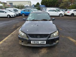 Lexus IS 1 поколение (XE10)