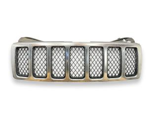 решетка радиатора Jeep Grand Cherokee WK 2007, 3.0 л., CRD, EXL, дизель, АКПП, midnight blue / pb8, внедорожник 5 дв., полный привод, правый руль, 55157414AA