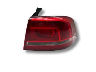 фонарь задний правый Volkswagen Passat B7 2012, 1.6 л., TDi, CAYC, дизель, 6МКПП, deepblack / lc9x, седан, передний привод, правый руль, 3AE945096F, 90004874