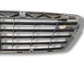 решетка радиатора Mercedes-Benz E-Класс W211/S211 2003, 2.1 л., CDi, OM 646.961, дизель, 6МКПП, teallitblau / 353, седан, задний привод, правый руль, A2118800583, A2118800383 - фото №6