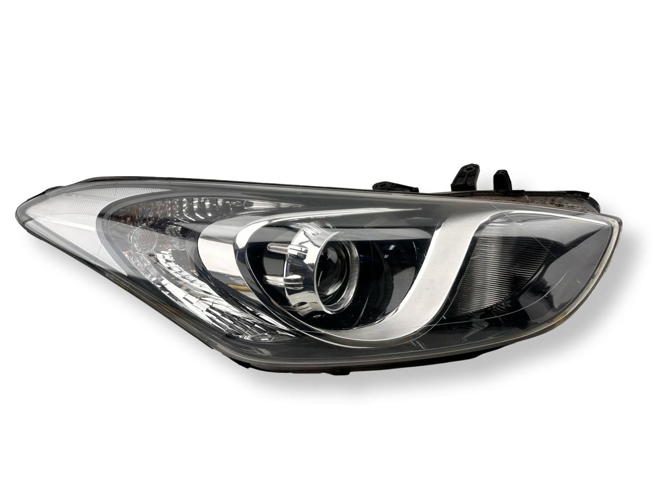 фара правая Hyundai i30 GD 2014, 1.6 л., CRDi, D4FB, дизель, 6МКПП, sleek silver / rah, хетчбэк 5 дв., передний привод, правый руль, R0090H2Y29Q - фото №1