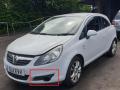 решётка бампера боковая левая Opel Corsa D 2010, 1.2 л., i, A 12 XER, бензин, 5МКПП, casablancaweiss / 10u, хетчбэк 3 дв., передний привод, правый руль, 13211478 - фото №4