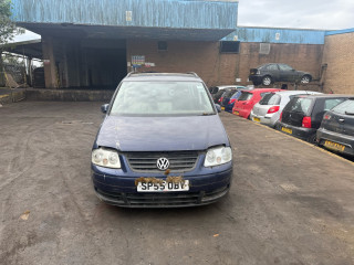 Volkswagen Touran 1 поколение