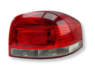 фонарь задний правый Audi A3 8P 2005, 2.0 л., TDi PD, BKD, дизель, 6МКПП, akojasilber / ly7h, хетчбэк 3 дв., передний привод, правый руль, 8P0945096A, 8P0945258