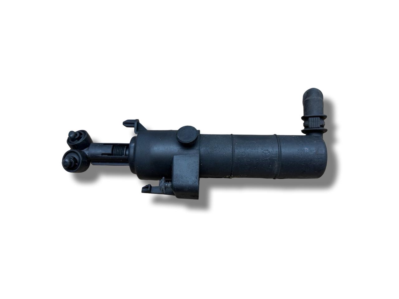 форсунка омывателя фары правая Mercedes-Benz E-Класс W212/S212/C207/A207 C207 2012, 2.1 л., CDi, OM 651.911, дизель, АКПП, obsidianschwarz / 197, купе, задний привод, правый руль, A2078600247, 8WT009446-06 - фото №1