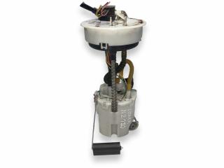 насос топливный Suzuki Grand Vitara 2 поколение [рестайлинг] 2012, 2.4 л., i, J24B, бензин, 6МКПП, quasar gray / zma, внедорожник 3 дв., полный привод, правый руль, 15100-77K00