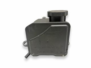 бачок гидроусилителя Mercedes-Benz E-Класс W211/S211 [рестайлинг] 2006, 3.0 л., CDi, OM 642.920, дизель, АКПП, obsidianschwarz / 197, седан, задний привод, правый руль, A0004602283