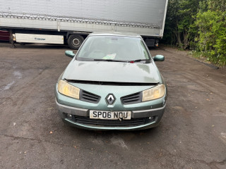 Renault Megane 2 поколение [рестайлинг]