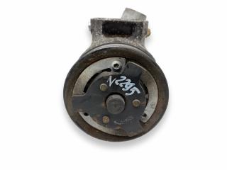 компрессор кондиционера Audi A3 8P [2-й рестайлинг] 2010, 1.6 л., TDi, CAYC, дизель, 5МКПП, phantomschwarz / lz9y, хетчбэк 5 дв., передний привод, правый руль, 5N0820803