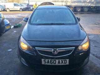 Opel Astra J