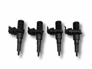 форсунка Skoda Roomster 1 поколение 5J 2007, 1.9 л., TDi PD, BSW, дизель, 5МКПП, capuccino beige / lf8h, минивэн, передний привод, правый руль, 038130073AG, 0414720215