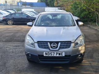 Nissan Qashqai 1 поколение J10