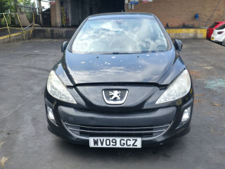 Peugeot 308 T7