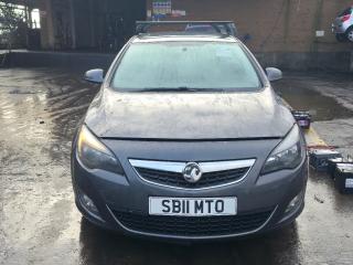 Opel Astra J