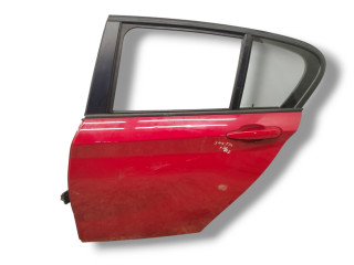 дверь задняя левая BMW 1 серия F20/F21 F20 2013, 1.6 л., D, N47 D16 A, дизель, 6МКПП, karmesinrot / a61, хетчбэк 5 дв., задний привод, правый руль, 41527284515, 7284515