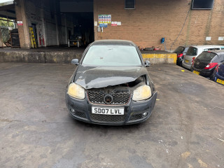 Volkswagen Golf 5 поколение