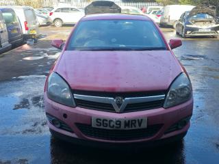 Opel Astra GTC H [рестайлинг]