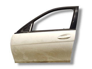 дверь передняя левая Mercedes-Benz C-Класс W204 [рестайлинг] S204 2012, 2.2 л., CDi, OM 651.913, дизель, АКПП, calcitweiss / 650, универсал, задний привод, правый руль, A2047200105, A2047205900