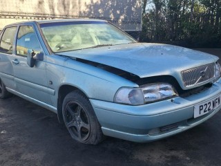 двигатель Volvo S70 1 поколение 1997, 2.5 л., i, бензин, 5МКПП, frost green / 434, седан, передний привод, правый руль, B5254S