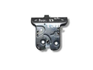 замок багажника Audi A3 8P 2003, 2.0 л., FSI, AXW, бензин, 6МКПП, akojasilber / ly7h, хетчбэк 3 дв., передний привод, правый руль, 8P3827505