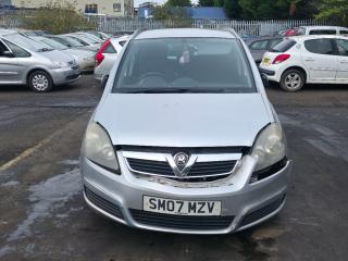 Opel Zafira 2 поколение (B)