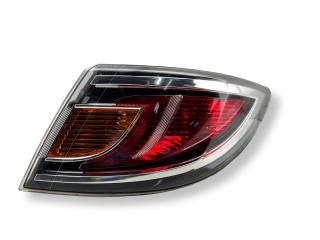 фонарь задний правый Mazda 6 2 поколение [рестайлинг] GH 2012, 2.2 л., TD, R2BF, дизель, 6МКПП, sunlight silver / 22v, хетчбэк 5 дв., передний привод, правый руль